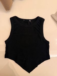 ❗️Black Ribbed Halter Neck Crop Top❗️