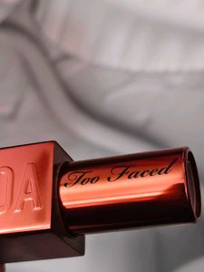 Too Faced Cocoa Bold Cream Lipsticks ❤️😍