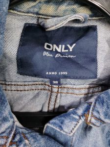 unisex Classic Blue Denim Jacket