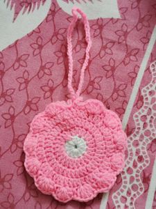 148.Crochet Flower bagcharm/earbuds case