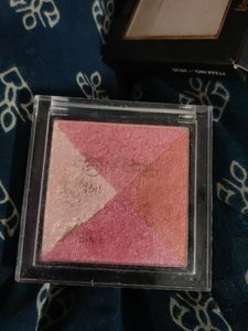 Mars Baked Blusher - Pink Shade