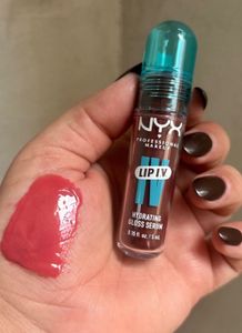 NYX Professional Makeup Lip IV Hydrating Gloss Ser