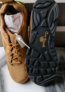 Classic Woodland khaki casual shoes