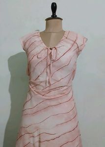 Flowy Maxi Dress with Tie Detail by Chin studio