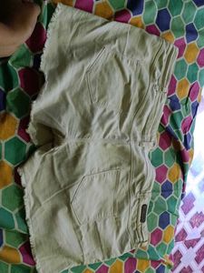 Light Beige Frayed Hem Shorts