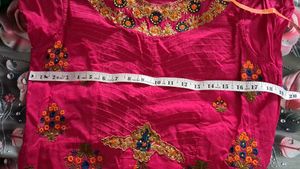 Embroidered Pink Kurta
