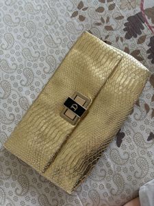 Stunning Gold Textured Clutch Bag