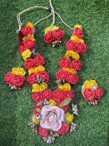 festive flora
