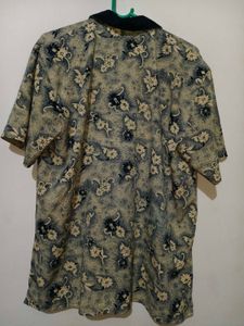Women's Floral Print Button-Up Top