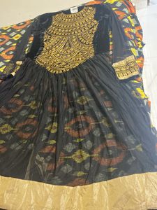 Unstitched Elegant Black &amp; Gold Embellished Gown