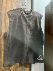 Sleeveless Graphic T-Shirt