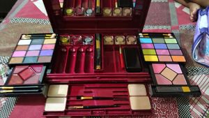 Complete Makeup Palette Set