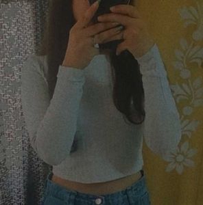 Crop Top - Long Sleeve