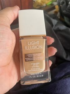 Flower Beauty Foundation - Expiry 2027 - Half Used