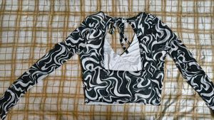 Abstract Print Long Sleeve Crop Top mesh