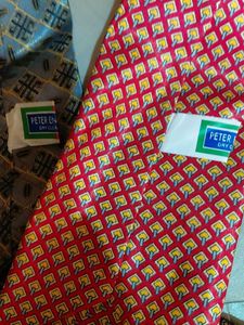 Classic Red Floral Pattern Tie combo