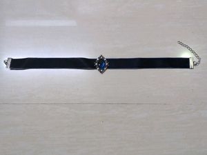 Elegant Blue Stone Choker
