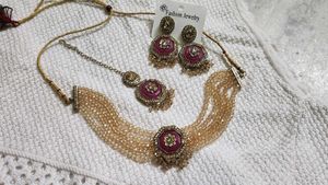 Majenta Pink Crystal Bead Necklace