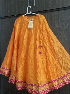 girls, Lehenga with pink and gold embroidery