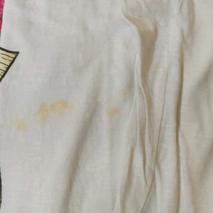 Bundle of 6 graphic t-shirts