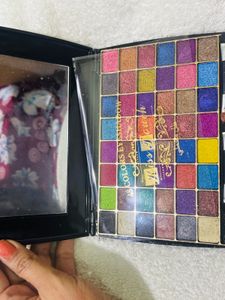 48 colors Fix Price Eyeshadow Palette