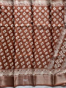 Brand new  Brown Floral Print Saree