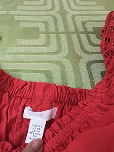 Chic Off-Shoulder Red Midi Dress
