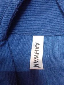 Stylish Blue Cropped Top