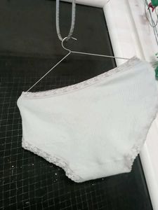 Comfortable White Cotton Briefs