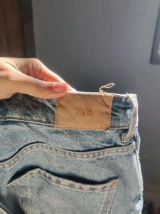 Zara Blue Wash Mid Rise Straight Leg Jeans