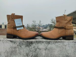 Stylish Tan Ankle Boots