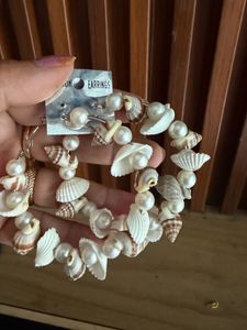 Handmade Seashell &amp; Pearl Bracelet