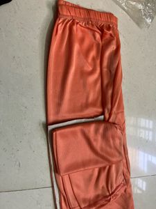 new peach color leggings