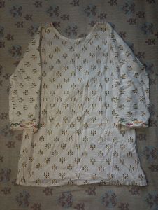White Short Kurti with Mirror Work