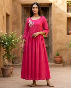 Elegant Pink Anarkali Kurta with Floral Embroidery