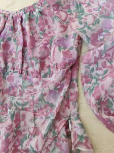 Floral Print sheer Long Sleeve Top