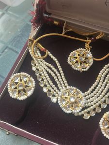 Elegant Pearl &amp; Kundan Jewellery Set