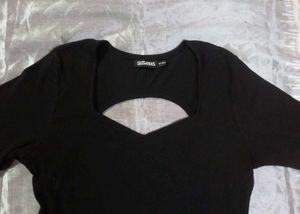 Sassafras Black sweetheart neck cut-out Top