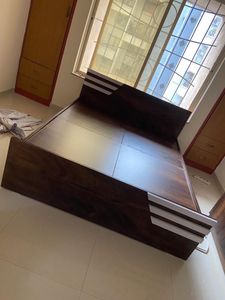New Modern Wooden Bed