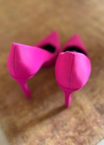 Hot Pink Pointed Toe Heels