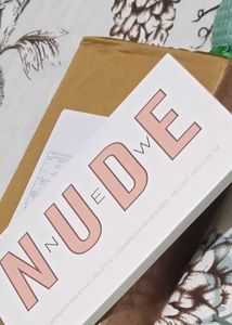 Urban Decay Nude Eyeshadow Palette