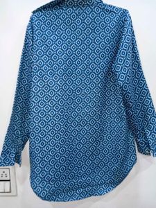Blue Patterned Button-Up Shirt