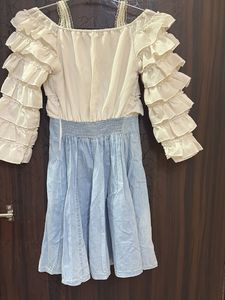 Chic Off-Shoulder Ruffle Top