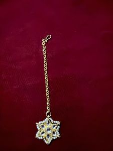Stunning Star Design Maang Tikka