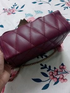 Quilted Chain Sling Bag