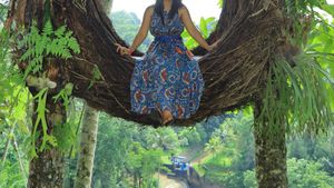 Midi dress