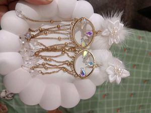 Elegant White Feather Dangle Earrings