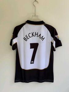 BECKHAM UNITED 2001/02 AWAY KIT EMBROIDERY
