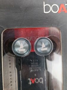 boAt Bassheads 122 Earphones