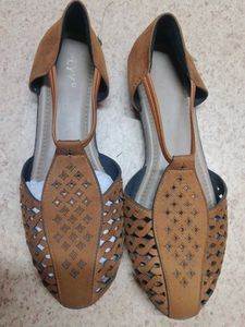 Stylish Brown Cutout Flats